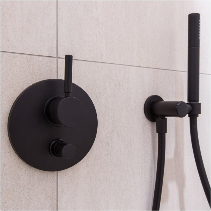 Potinkinė dušo sistema BUGNATESE Kobuk with a shower head from handheld showers (Various color options)