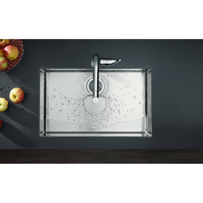 Kitchen (sink) faucet with pull-out spout HANSGROHE Metris Select 320, chrome finish, 73803000
