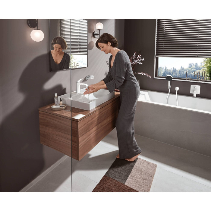 Izlietnes jaucējkrāns ar apakšējo vārstu HANSGROHE Vivenis 110, balts-matēts, 75020700