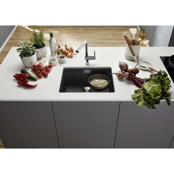Akmens masas izlietne BLANCO Etagon 500-U, melna