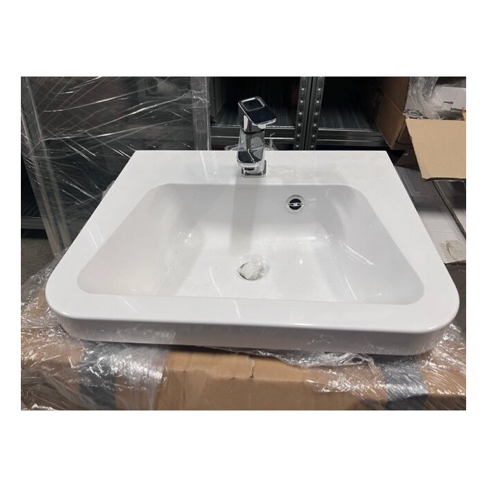 Bathroom furniture sets in RAVAK 4 in 1, from displays