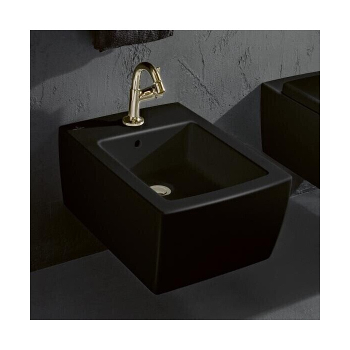 Hanging bidet VILLEROY & BOCH Memento 2.0 with Ebony Ceramic Plus coating