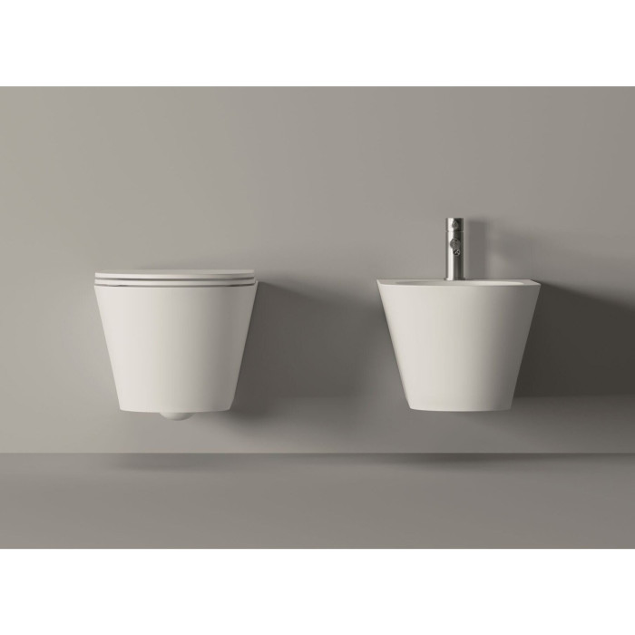 Hanging toilet ALICE CERAMICA Hide Round Rimless with Slim Slow close seat