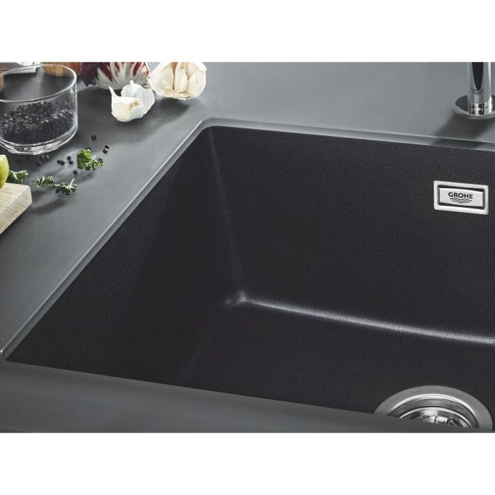 Kompozītmateriālu izlietne GROHE K700U 610x460 mm granīta melnā, 31655AP0