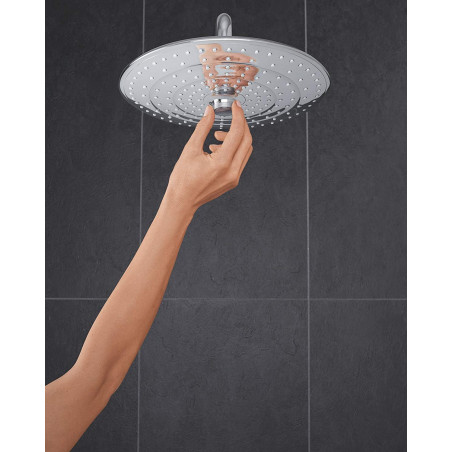 Стационарная душевая насадка с держателем из коллекции GROHE Euphoria 260 мм