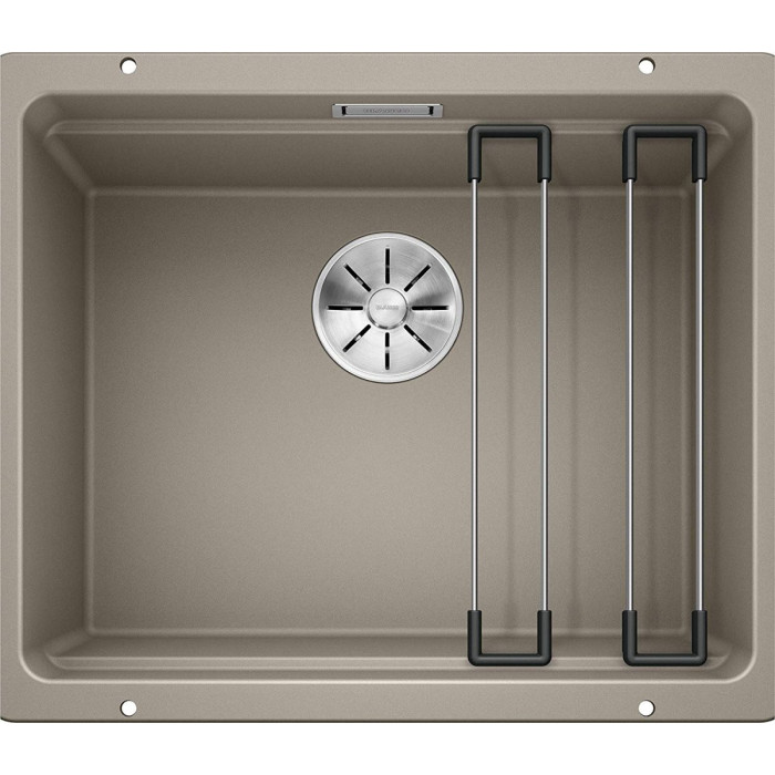 Under the countertop, a BLANCO ETAGON 500-U sink is installed, 53x46 cm, Truffle.
