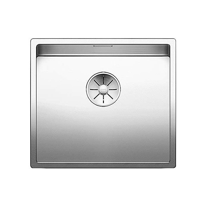 Under the countertop is installed the BLANCO CLARON 450-U sink, 49x44 cm.