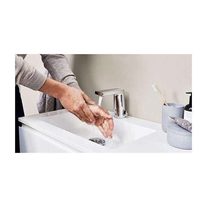 Contactless faucet ORAS Electra, 6155FZ